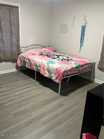 15711 Lotus Drive, Cleveland, OH 44128