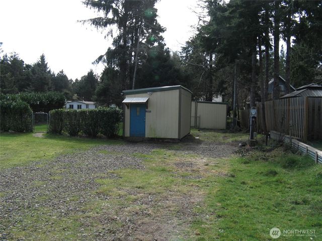 1410 322ND Place, Ocean Park, WA 98640