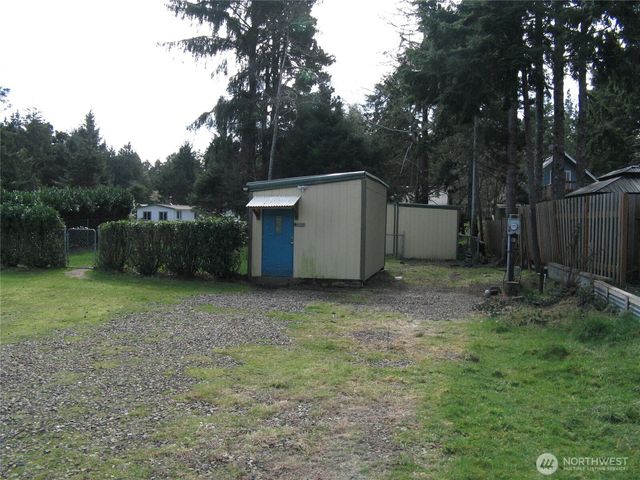 1410 322ND Place, Ocean Park, WA 98640