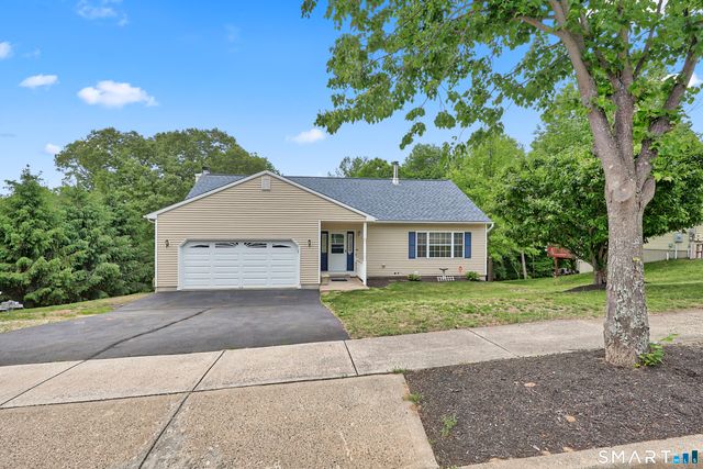 45 Wisteria Drive, Naugatuck, CT 06770