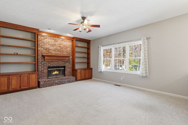 9735 Logan Lane, Fishers, IN 46037