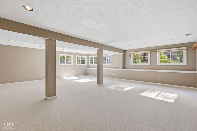 9735 Logan Lane, Fishers, IN 46037