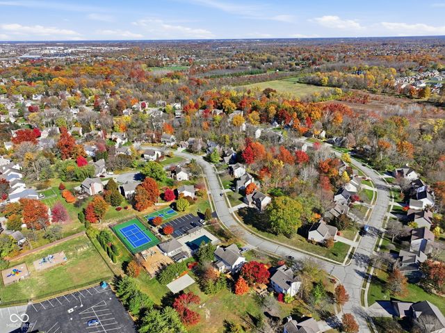 9735 Logan Lane, Fishers, IN 46037