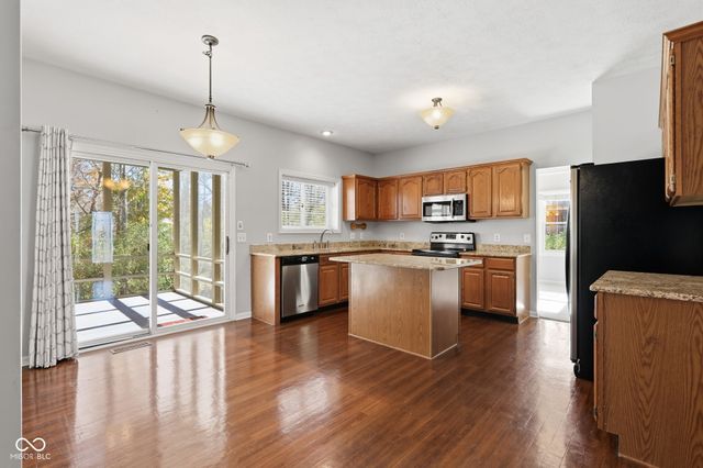 9735 Logan Lane, Fishers, IN 46037