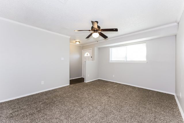 2907 E Mitchell Street, Arlington, TX 76010