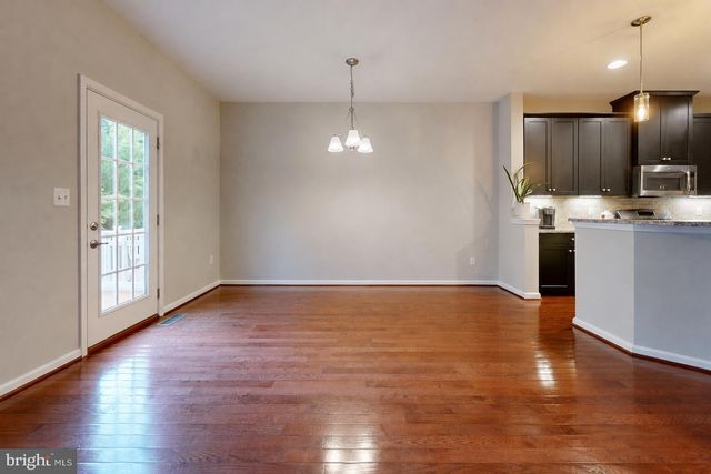 1762 ROCKLEDGE TER, Woodbridge, VA 22192