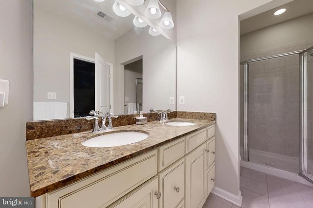 1762 ROCKLEDGE TER, Woodbridge, VA 22192
