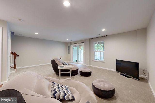 1762 ROCKLEDGE TER, Woodbridge, VA 22192