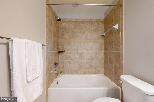 1762 ROCKLEDGE TER, Woodbridge, VA 22192