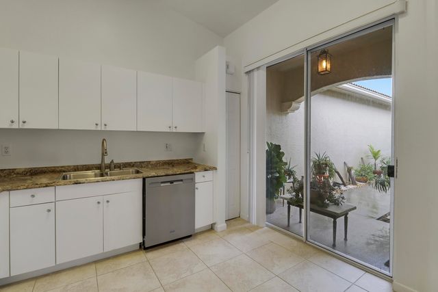 2193 BIG WOOD CAY, West Palm Beach, FL 33411