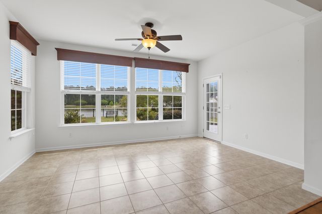 2054 Triple Crown Lane, Ridgeville, SC 29472