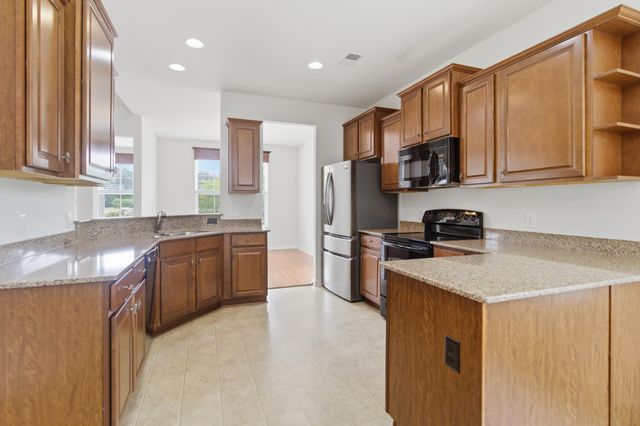 2054 Triple Crown Lane, Ridgeville, SC 29472