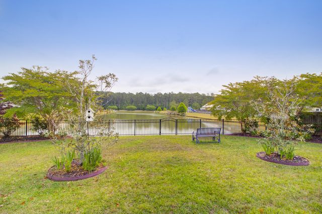 2054 Triple Crown Lane, Ridgeville, SC 29472