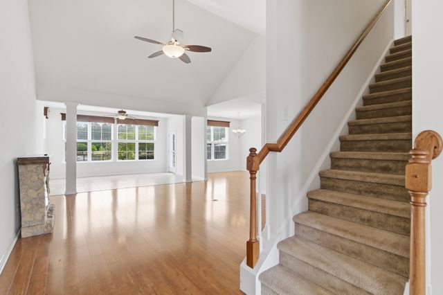 2054 Triple Crown Lane, Ridgeville, SC 29472