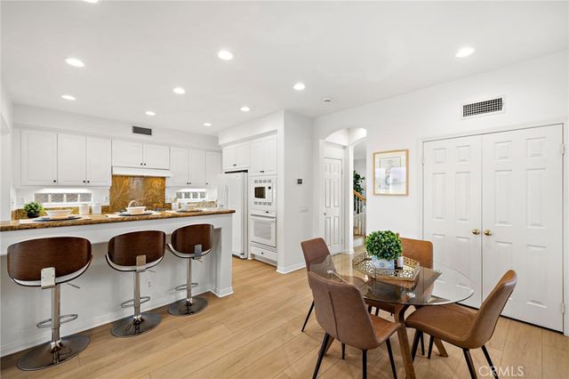 15 Sleepy Hollow, Ladera Ranch, CA 92694