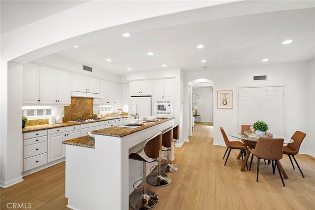 15 Sleepy Hollow, Ladera Ranch, CA 92694