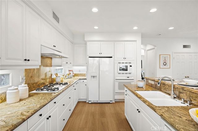 15 Sleepy Hollow, Ladera Ranch, CA 92694