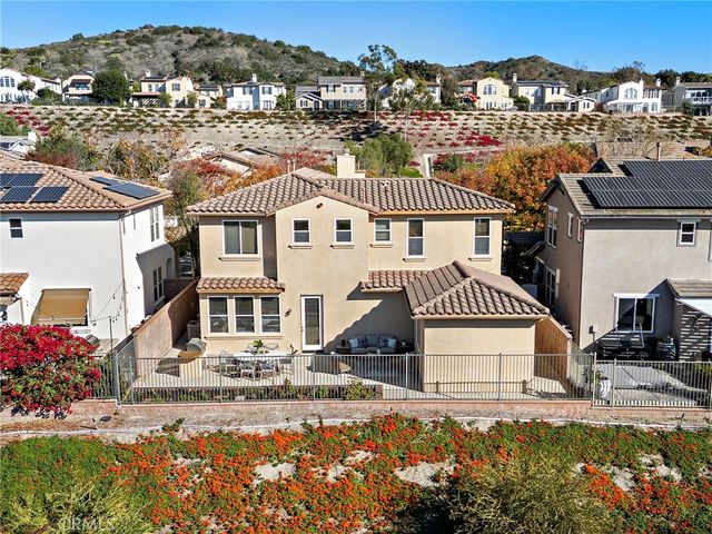 15 Sleepy Hollow, Ladera Ranch, CA 92694