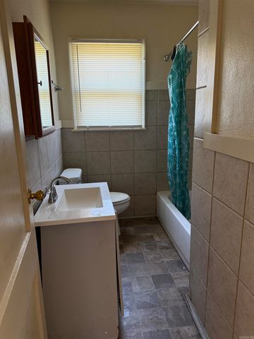 4211 W 24th Street, Little Rock, AR 72204