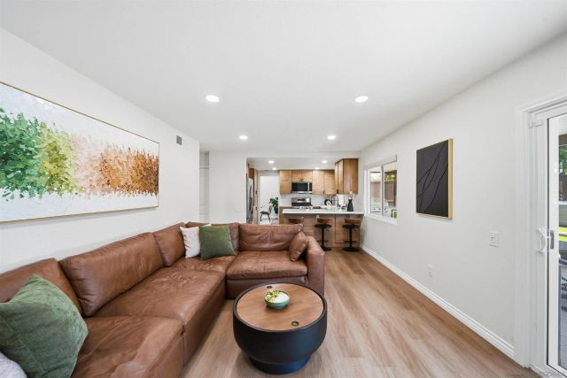 7545 Dancy, San Diego, CA 92126