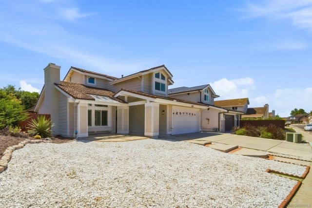 7545 Dancy, San Diego, CA 92126