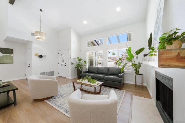 7545 Dancy, San Diego, CA 92126