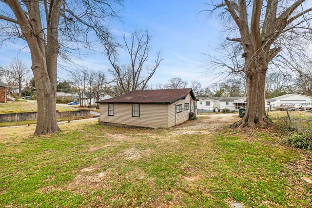 27 Culp Street, Inman, SC 29349
