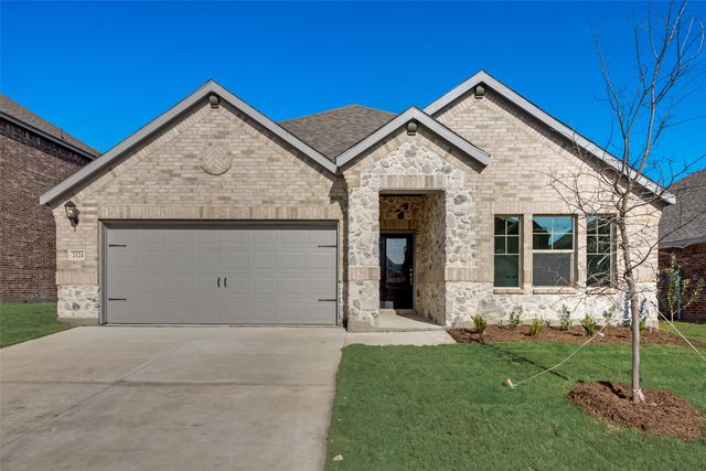 2124 Sun Star Drive, Haslet, TX 76052