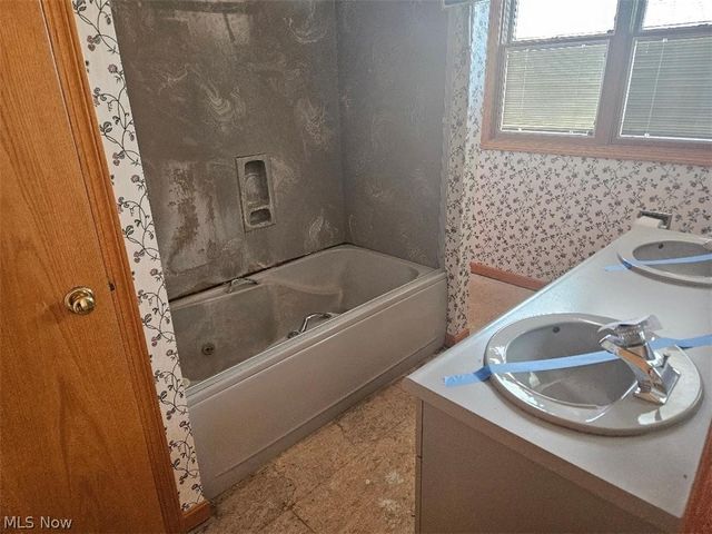 7182 Hills and Dales Road NW 21, Massillon, OH 44646