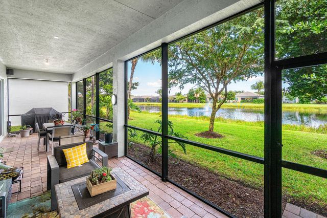 12594 Snowmass Peak Way, Boynton Beach, FL 33473