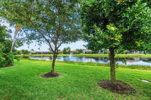 12594 Snowmass Peak Way, Boynton Beach, FL 33473