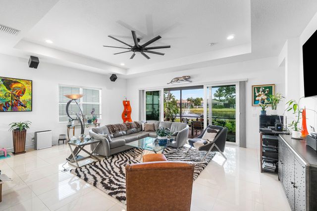 12594 Snowmass Peak Way, Boynton Beach, FL 33473