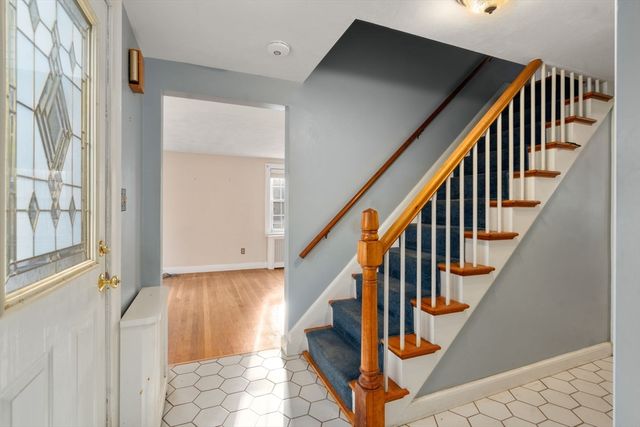 43 Oriole Road, Westwood, MA 02090