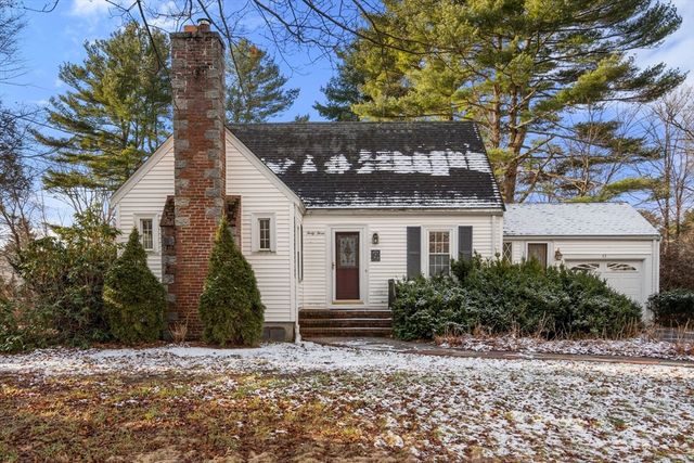 43 Oriole Road, Westwood, MA 02090