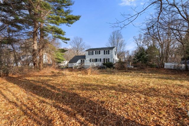 43 Oriole Road, Westwood, MA 02090