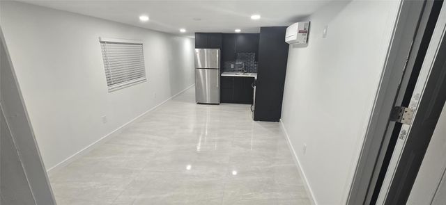 5310 SW 23 Terrace 2, Dania Beach, FL 33312