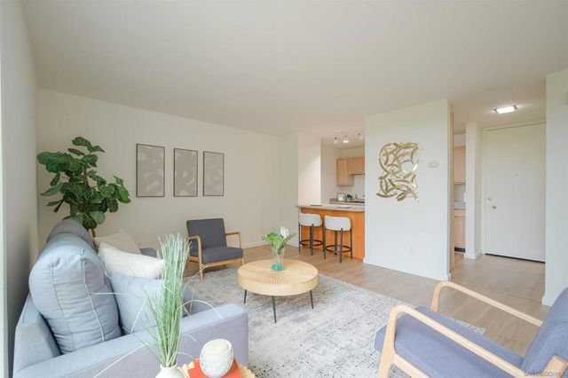 3050 Rue Dorleans 321, San Diego, CA 92110