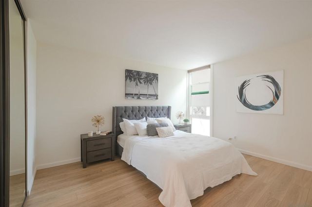 3050 Rue Dorleans 321, San Diego, CA 92110
