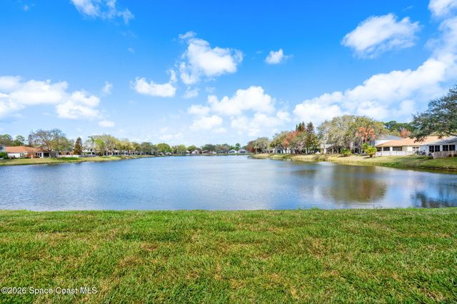 1763 Vista Lake Circle, Melbourne, FL 32904