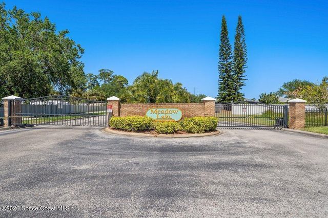 1763 Vista Lake Circle, Melbourne, FL 32904