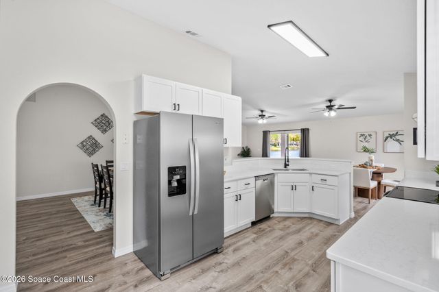 1763 Vista Lake Circle, Melbourne, FL 32904