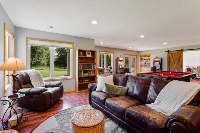 2064 141st Lane NE, Ham Lake, MN 55304