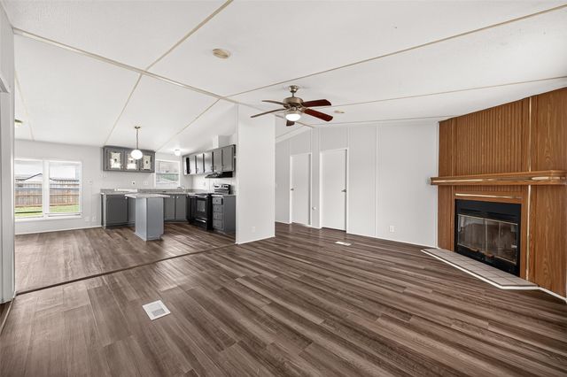 20306 Mountaindale Drive, Cypress, TX 77433