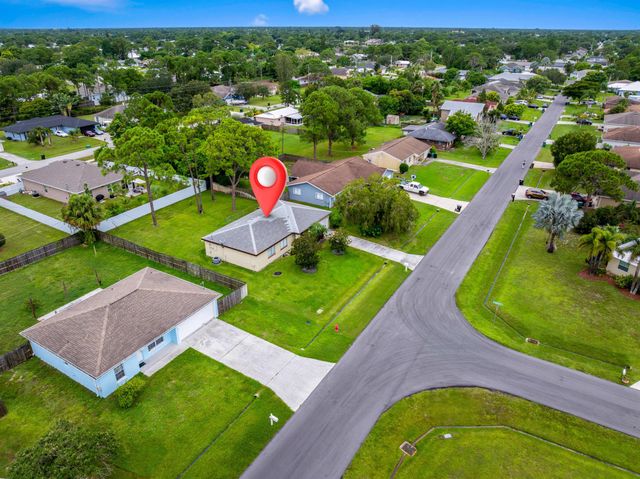 671 NW Sharpe Street, Port St Lucie, FL 34983