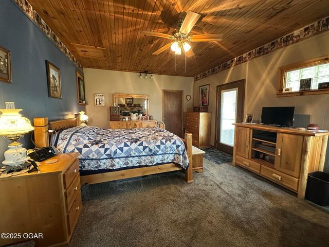 9418 State Rt D, Summersville, MO 65571