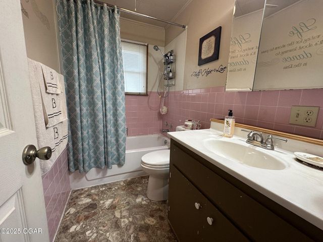 9418 State Rt D, Summersville, MO 65571