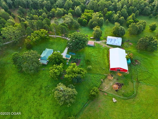 9418 State Rt D, Summersville, MO 65571