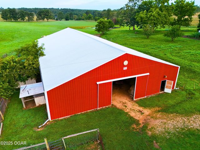 9418 State Rt D, Summersville, MO 65571