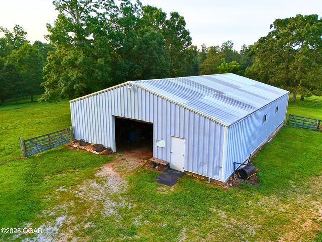 9418 State Rt D, Summersville, MO 65571