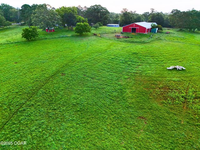 9418 State Rt D, Summersville, MO 65571